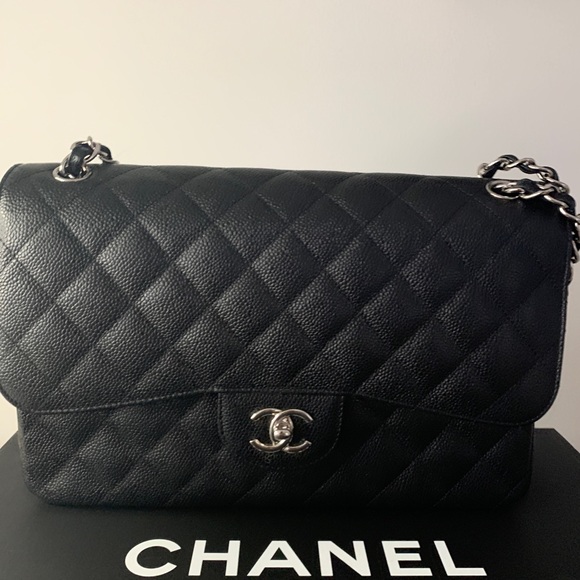CHANEL Handbags - CHANEL JUMBO CAVIAR MINT CONDITION